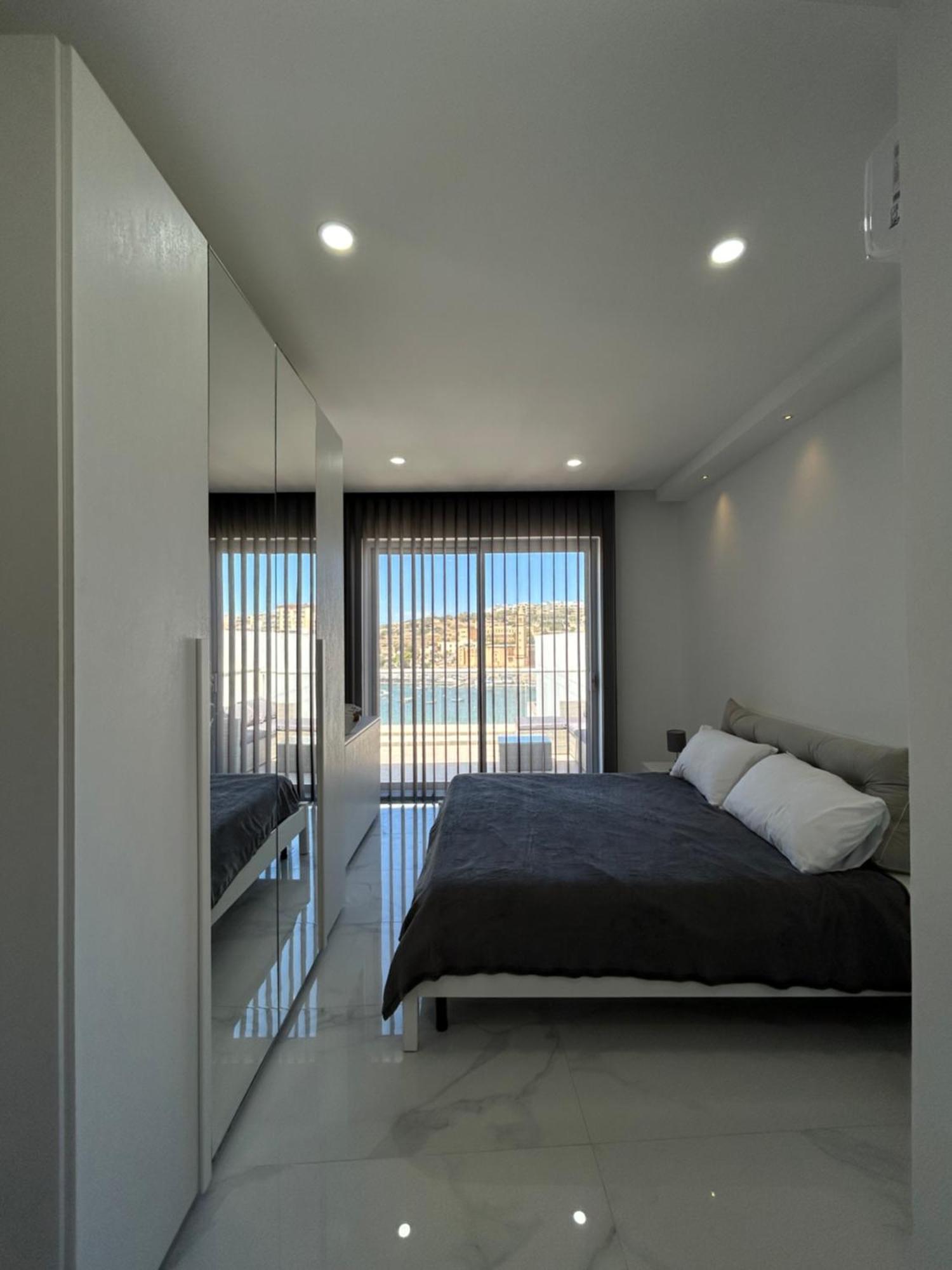 Seaview Setters Penthouse Marsaskala 아파트 외부 사진